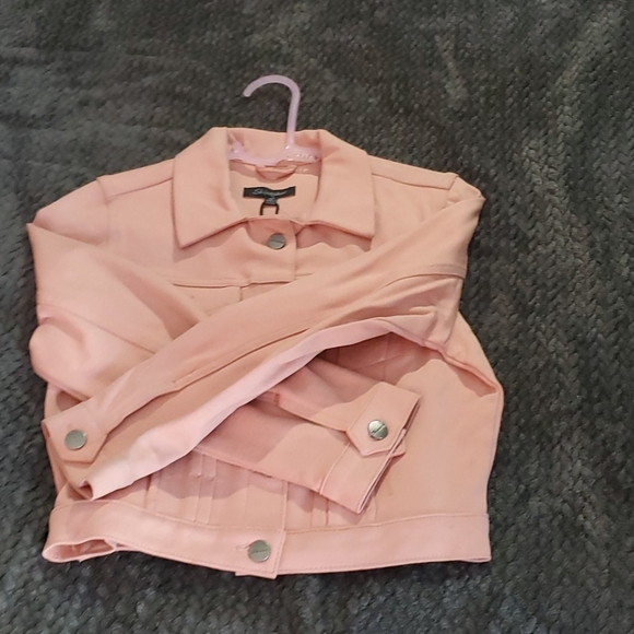 Pink Jacket - Picture 2 of 5
